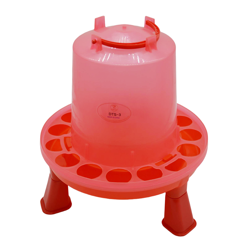 chicken feeder (11)