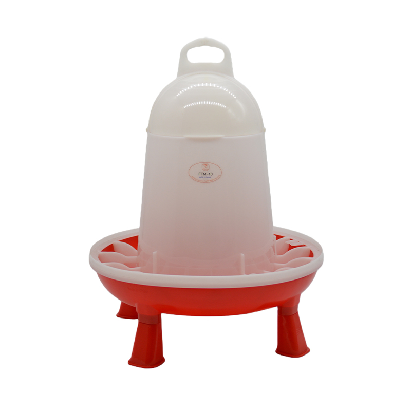 hinged lid poultry feeder